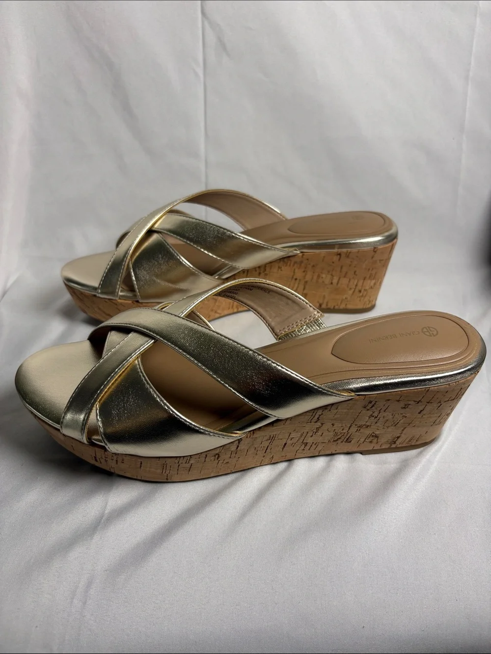 Giani Bernini juliaa strappy plataform sandals size 9.5